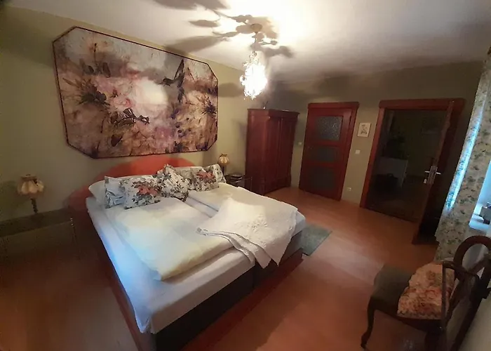 Doppelbettzimmer Auf Bauernhof In Naturalleinlage Kattenstiegs-Muhle